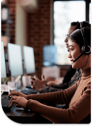 man headphones computer 1 (3)